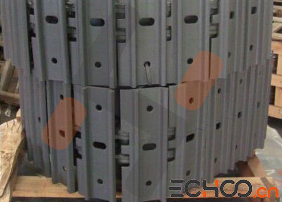 High Pressure Resistant Mini Excavator Tracks With 300mm Black Track Shoe